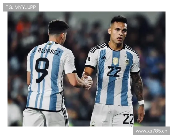 阿尔瓦雷斯在国家队大赛关键战中的作用分析 阿尔瓦雷斯在国家队大赛关键战中的作用分析