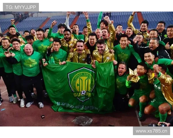 北京国安的节奏问题，本质是中场功能重叠