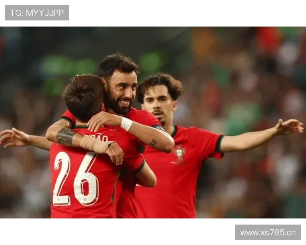 B费与C罗:葡萄牙国家队中场与前锋核心角色的战术差异及体系适配度分析 B费与C罗:葡萄牙国家队中场与前锋核心角色的战术差异及体系适配度分析